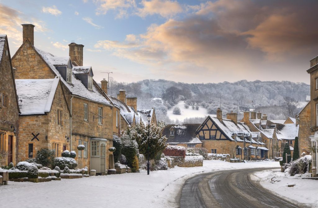 Cotswold village of Broadway in snow, Worcestershire, England